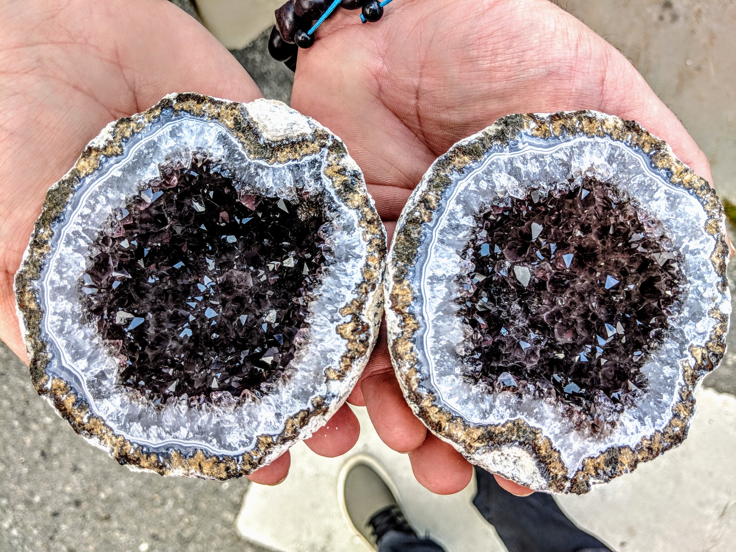 Crack your own Mexican Geodes | The Geode Guys